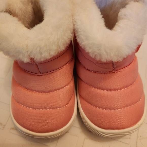 Nwot baby boots - Picture 3 of 7